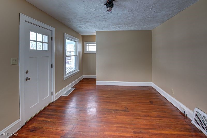 3605 Warren Road Cleveland OH 44111