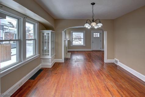 3605 Warren Road Cleveland OH 44111