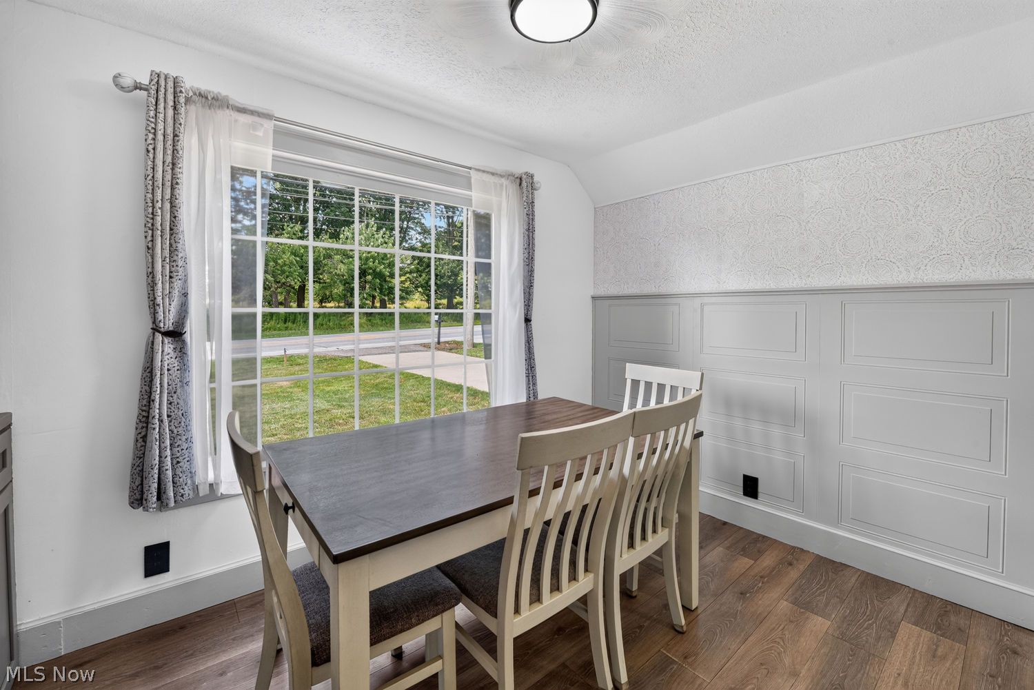 610 Akron Road Wadsworth OH 44281