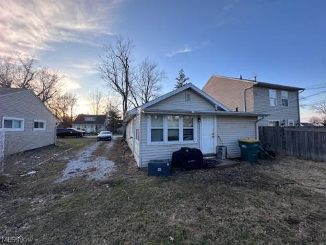 6147 Iroquois Trail Mentor OH 44060