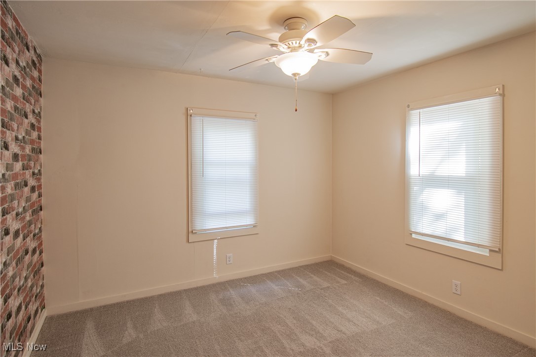 3539 Carper Avenue Akron OH 44312