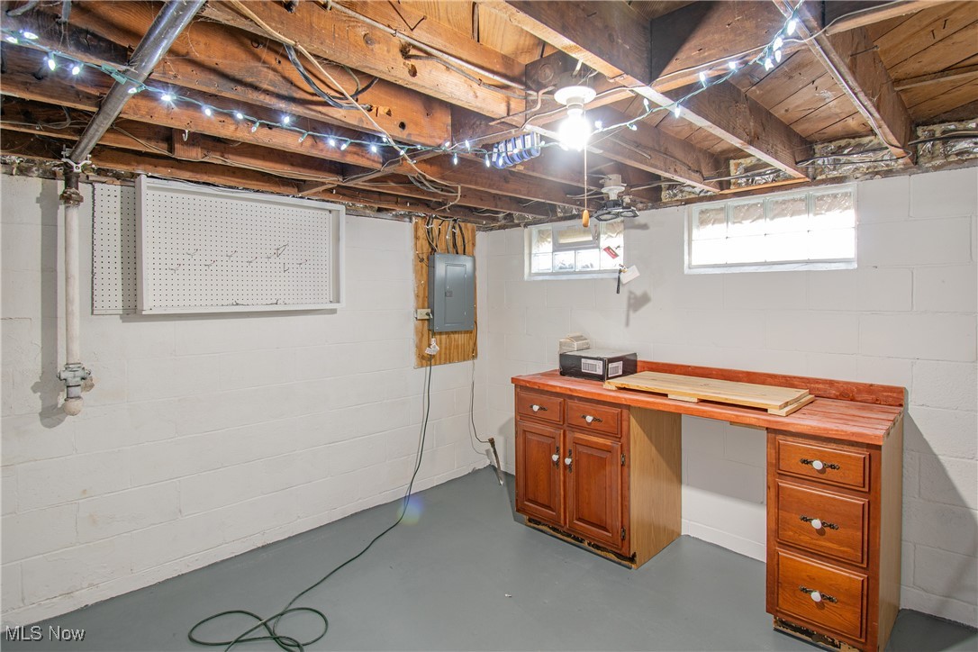 3539 Carper Avenue Akron OH 44312