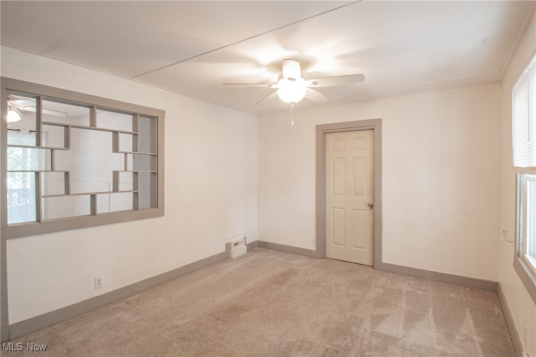 3539 Carper Avenue Akron OH 44312