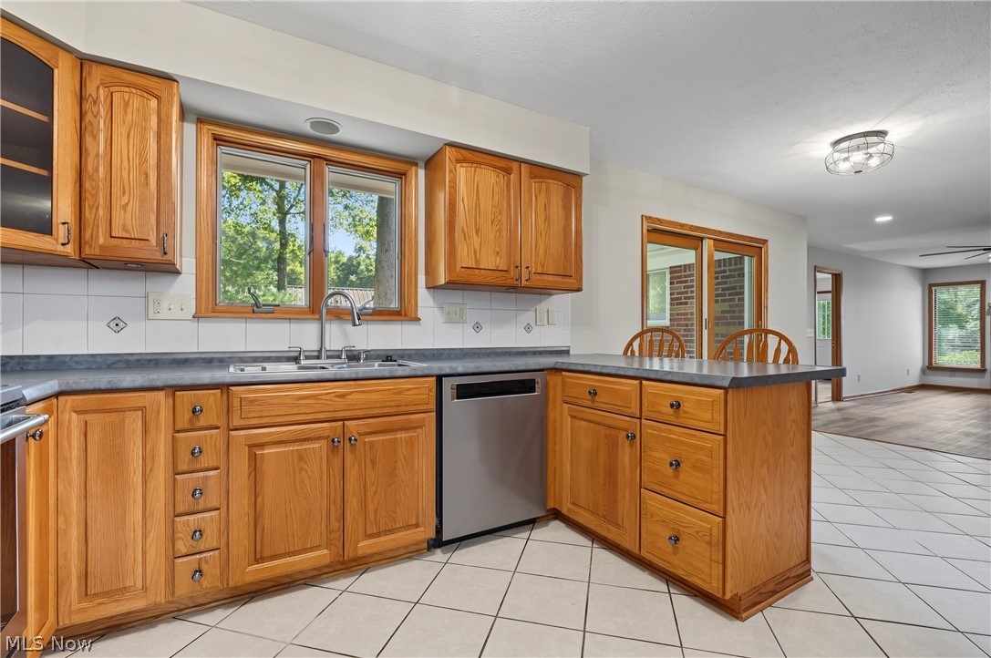 11121 Lafayette Drive NW Canal Fulton OH 44614