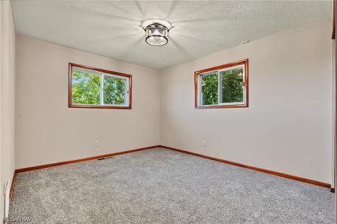 11121 Lafayette Drive NW Canal Fulton OH 44614