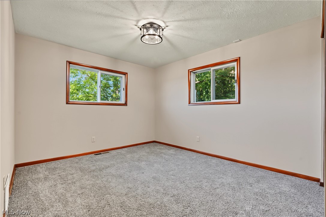 11121 Lafayette Drive NW Canal Fulton OH 44614