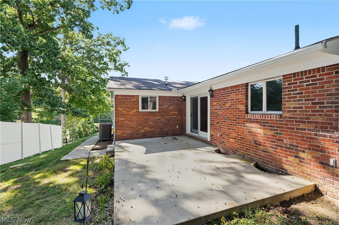 11121 Lafayette Drive NW Canal Fulton OH 44614