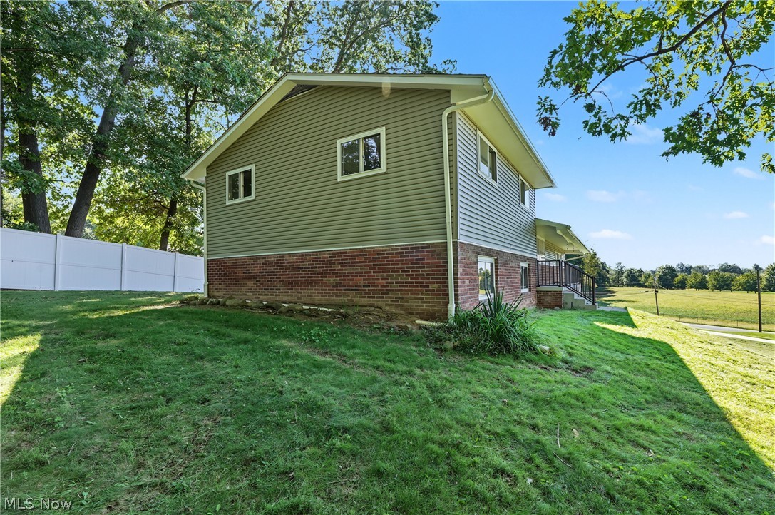 11121 Lafayette Drive NW Canal Fulton OH 44614