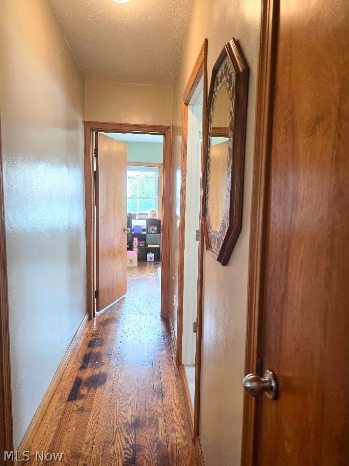 208 E Union Avenue West Lafayette OH 43845
