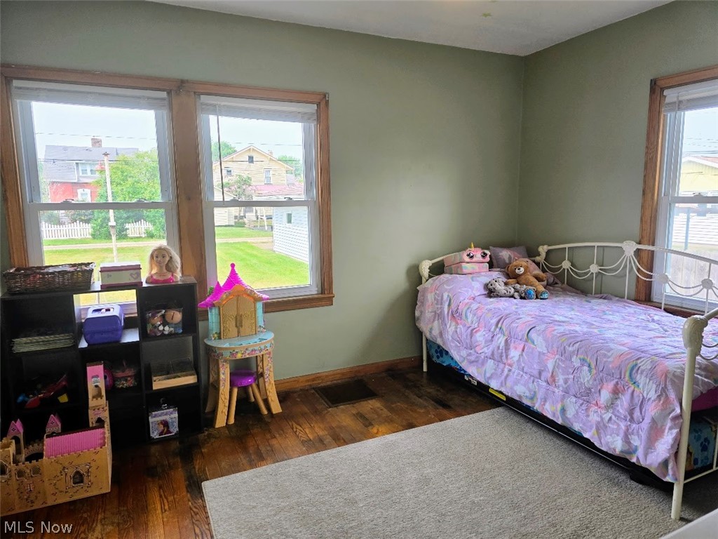 208 E Union Avenue West Lafayette OH 43845