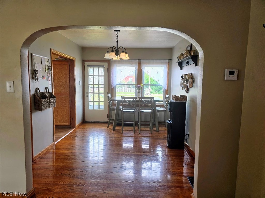 208 E Union Avenue West Lafayette OH 43845