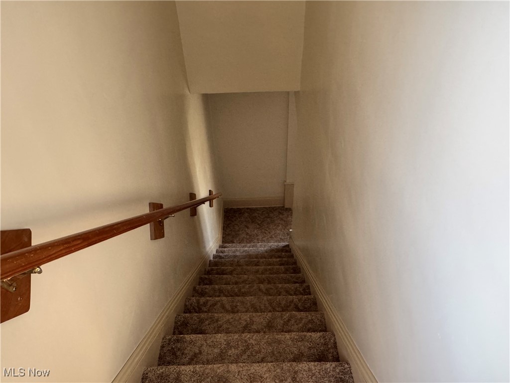 642 Marguerite Avenue Cuyahoga Falls OH 44221