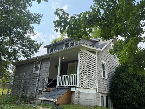 5806 Portage Street NW North Canton OH 44720