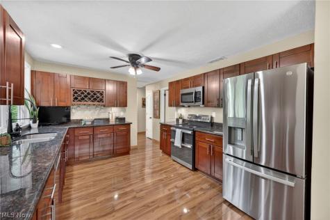 25983 Hilliard Boulevard Westlake OH 44145