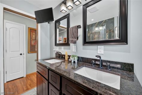 25983 Hilliard Boulevard Westlake OH 44145
