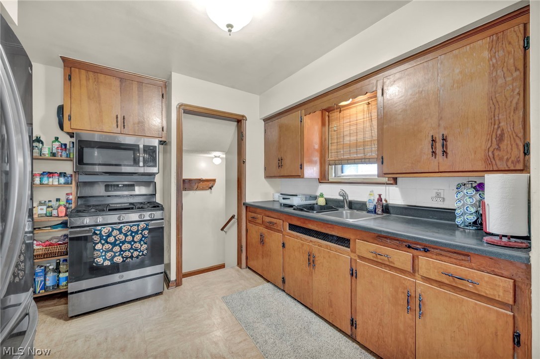 6311 Laverne Avenue Parma OH 44129