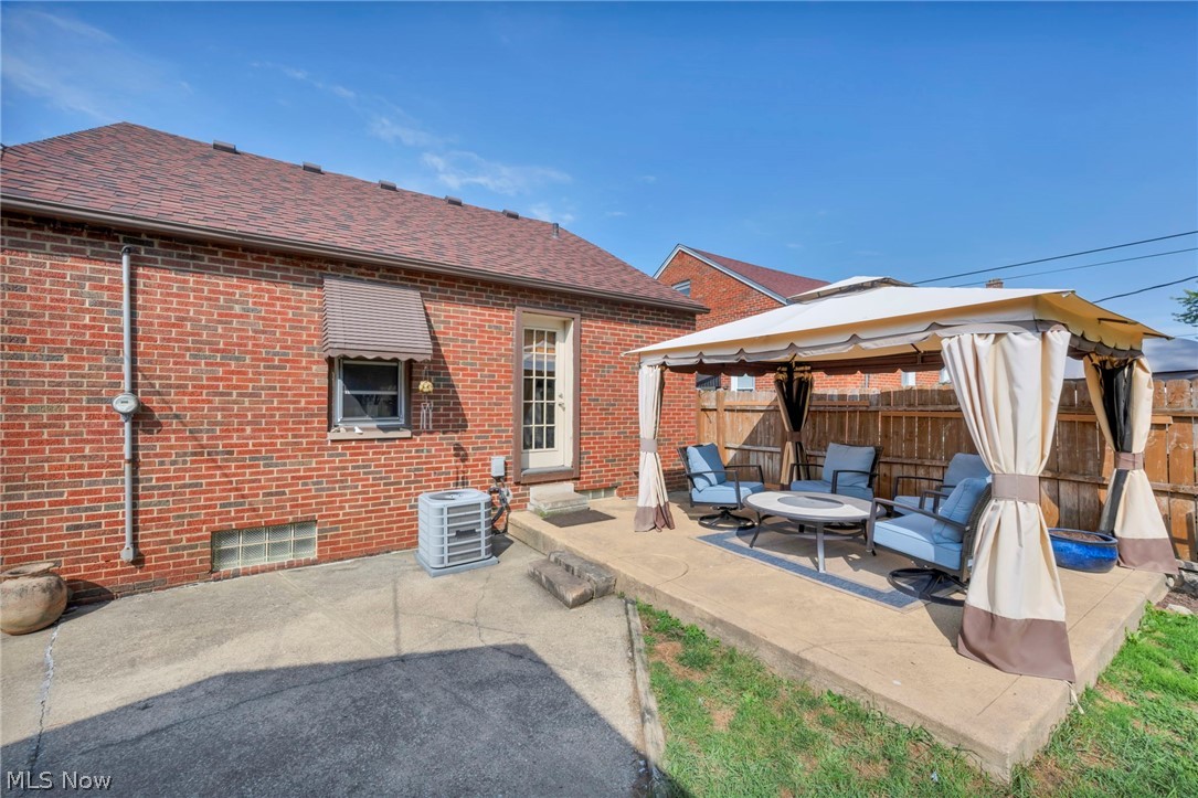 6311 Laverne Avenue Parma OH 44129
