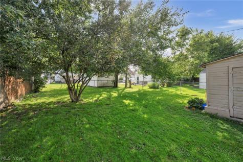 6311 Laverne Avenue Parma OH 44129