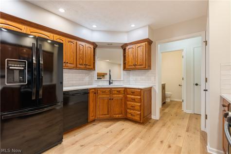 5944 University Heights Circle NW North Canton OH 44720