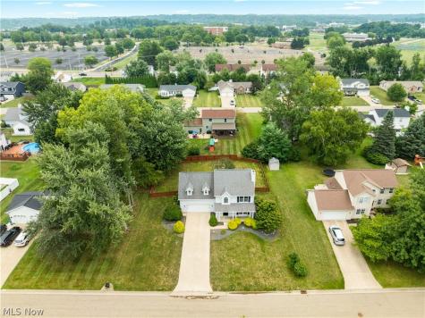 5944 University Heights Circle NW North Canton OH 44720