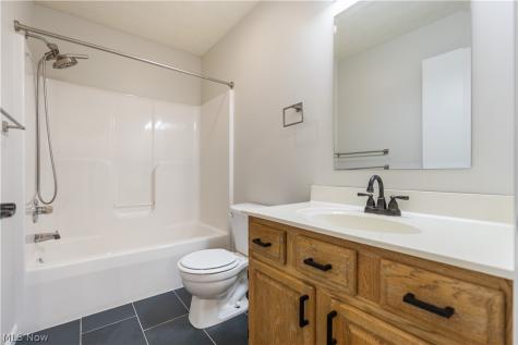 5944 University Heights Circle NW North Canton OH 44720