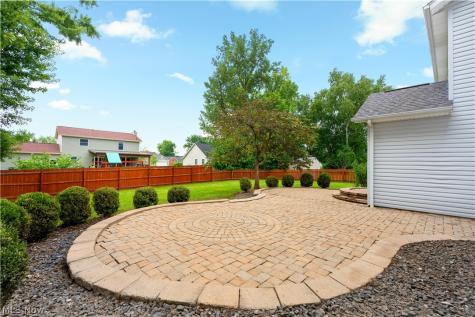 5944 University Heights Circle NW North Canton OH 44720