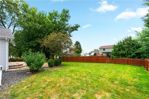 5944 University Heights Circle NW North Canton OH 44720