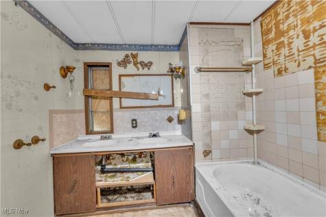 468 Stallion Court Lagrange OH 44050