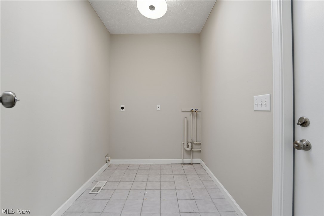 9211 Sugarbush Drive Mentor OH 44060