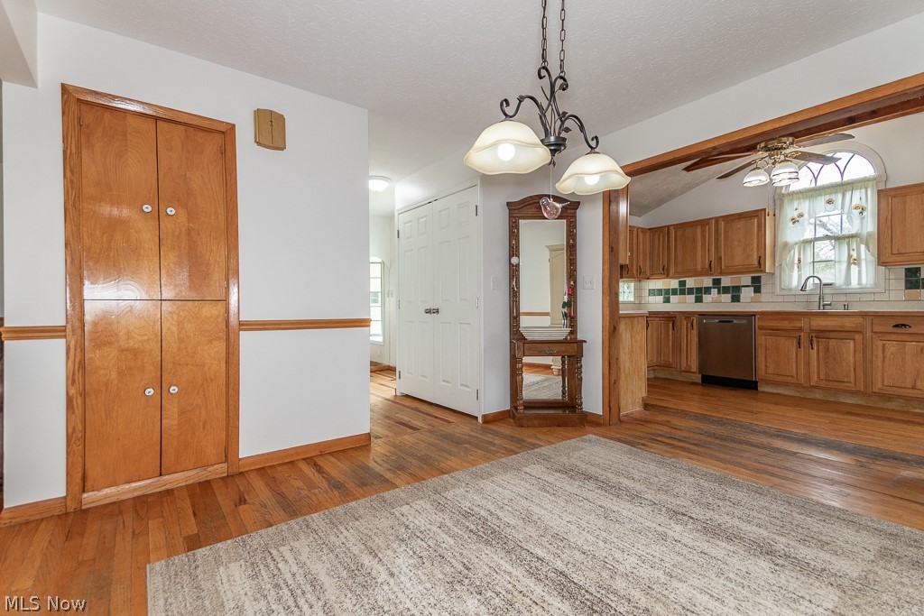 11725 Pekin Road Newbury OH 44065