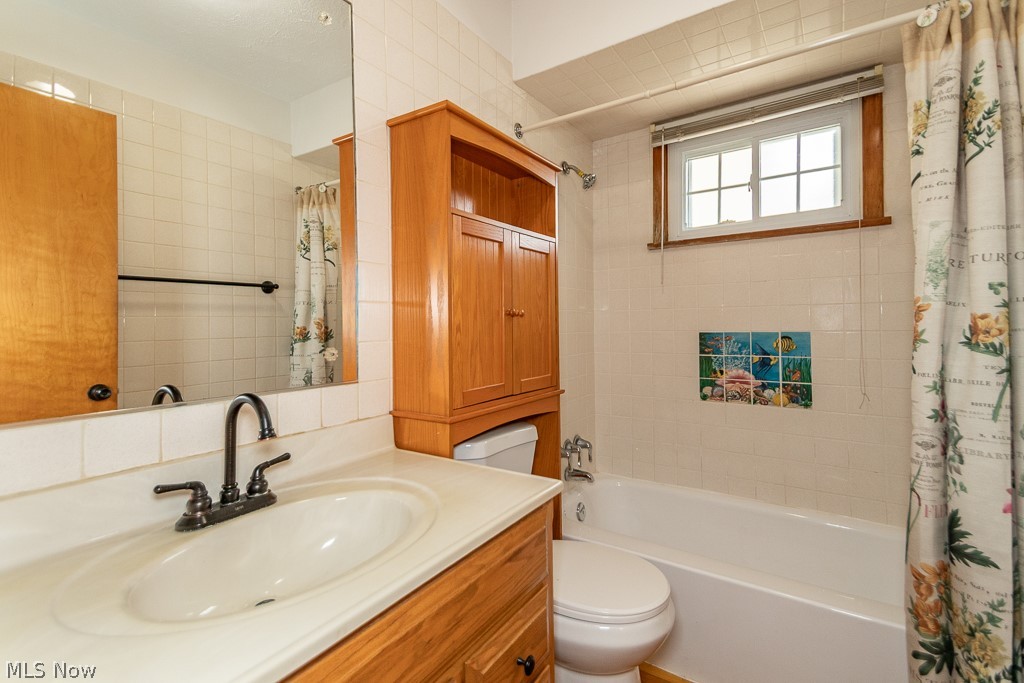 11725 Pekin Road Newbury OH 44065