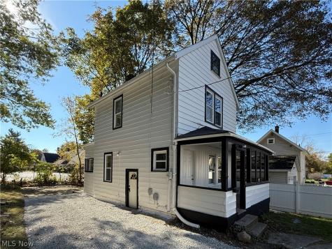 172 Vesper Street Akron OH 44310