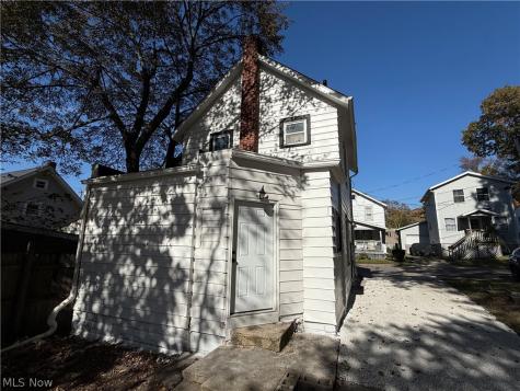 172 Vesper Street Akron OH 44310