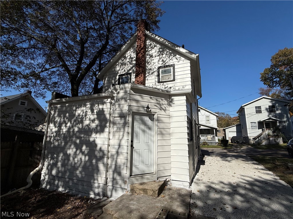 172 Vesper Street Akron OH 44310