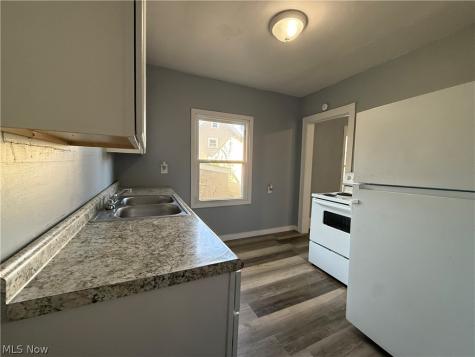 172 Vesper Street Akron OH 44310