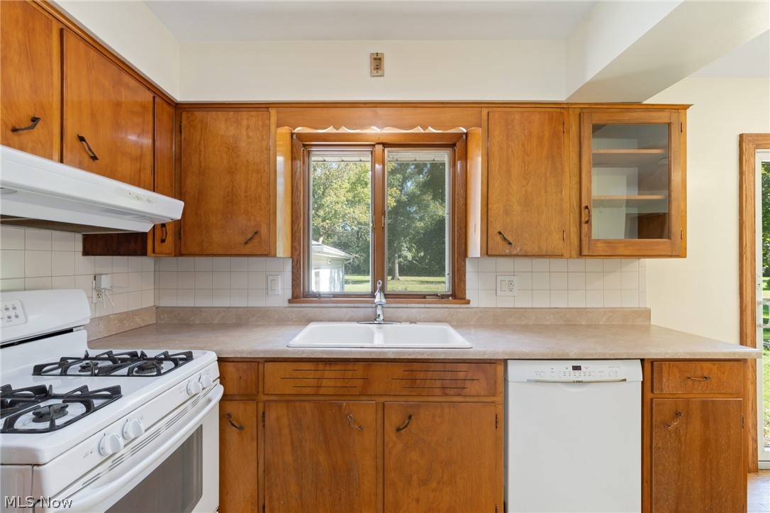 5675 Myers Road New Franklin OH 44319
