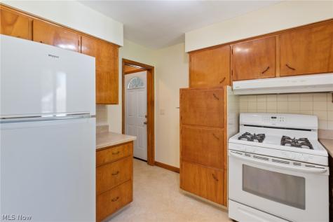 5675 Myers Road New Franklin OH 44319