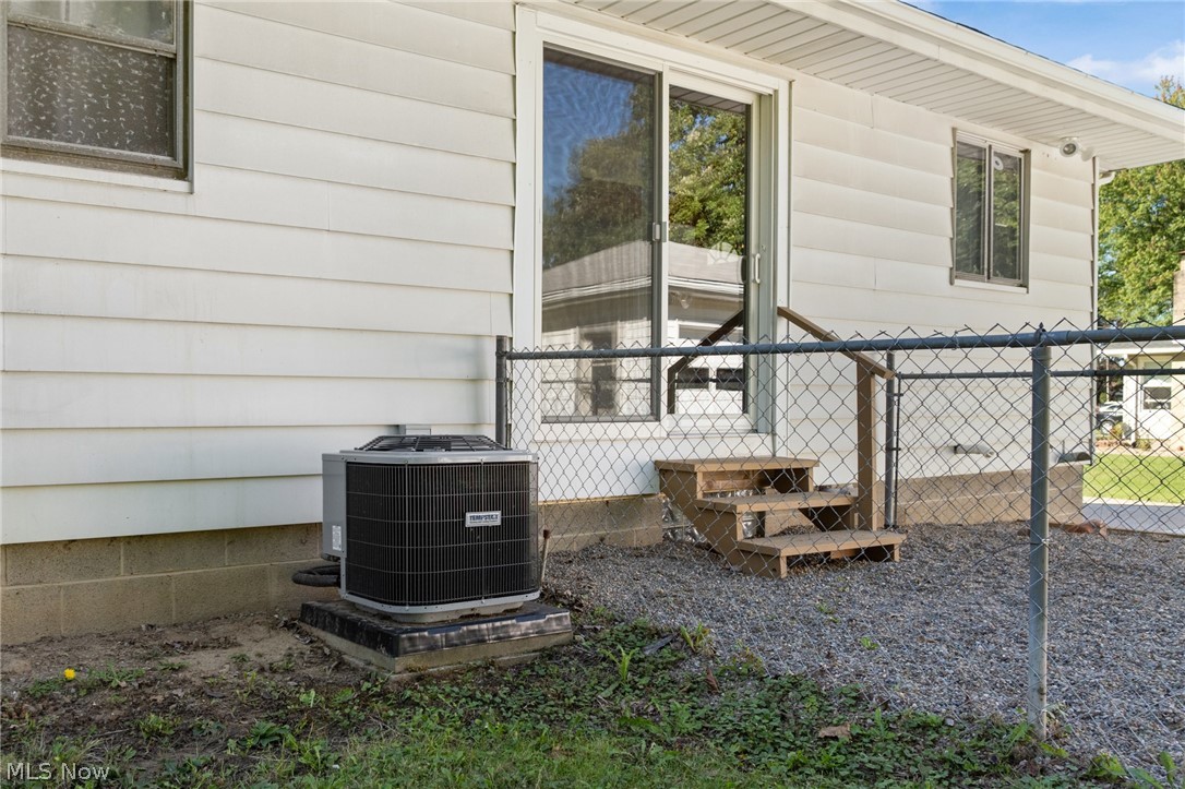 5675 Myers Road New Franklin OH 44319