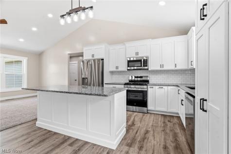 10379 Private Road 275 Millersburg OH 44654