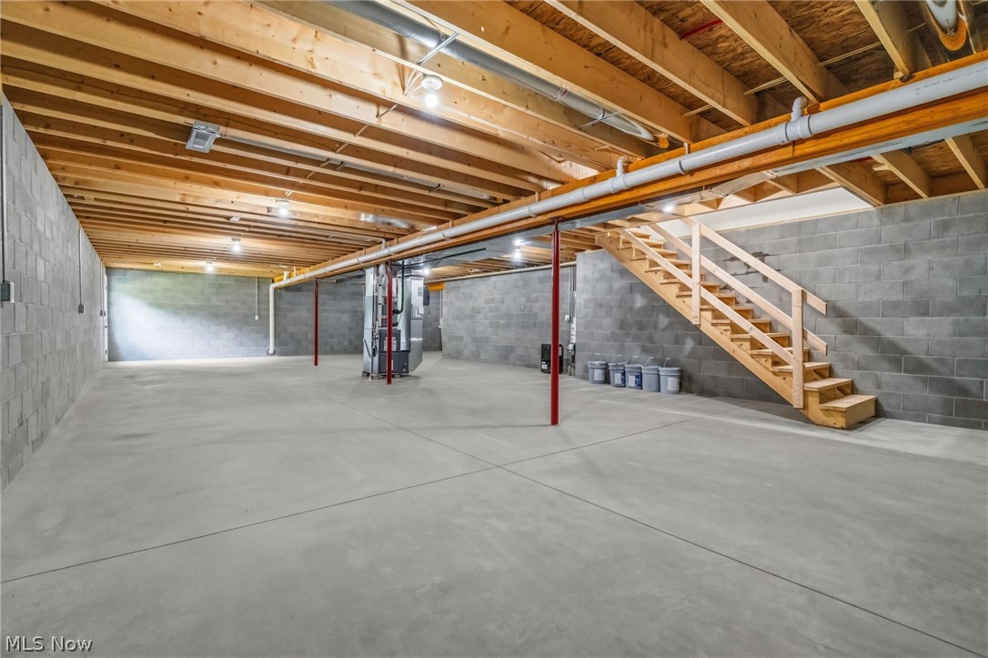 10379 Private Road 275 Millersburg OH 44654