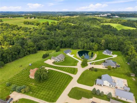 10379 Private Road 275 Millersburg OH 44654