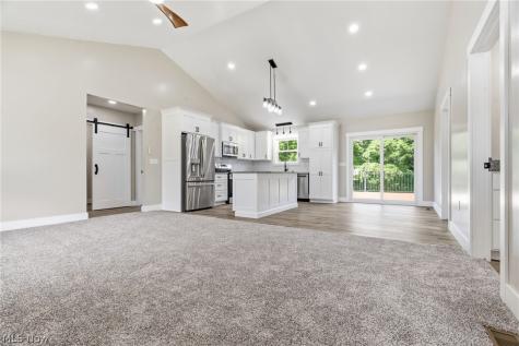 10379 Private Road 275 Millersburg OH 44654