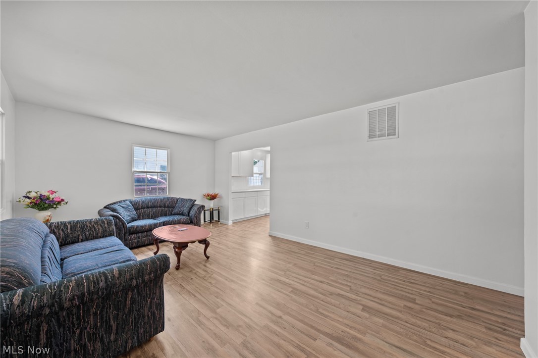 4147 Black River Circle Lorain OH 44055