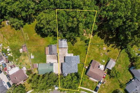 4147 Black River Circle Lorain OH 44055