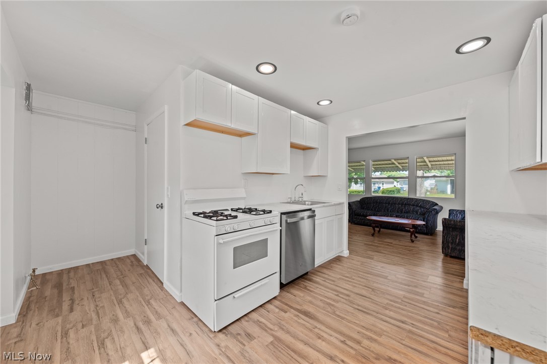 4147 Black River Circle Lorain OH 44055