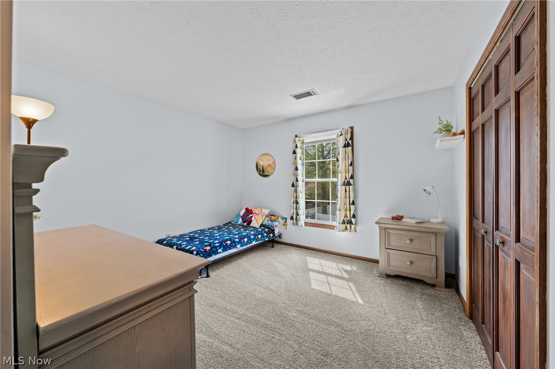 2338 Plymouth Lane Cuyahoga Falls OH 44221