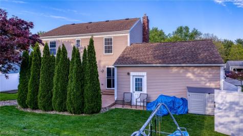 2338 Plymouth Lane Cuyahoga Falls OH 44221