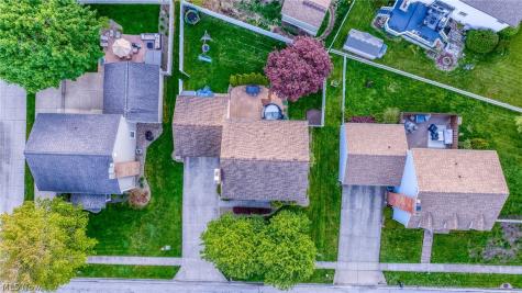 2338 Plymouth Lane Cuyahoga Falls OH 44221