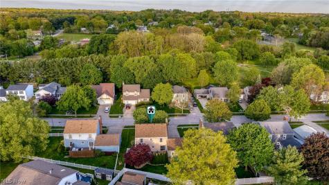 2338 Plymouth Lane Cuyahoga Falls OH 44221