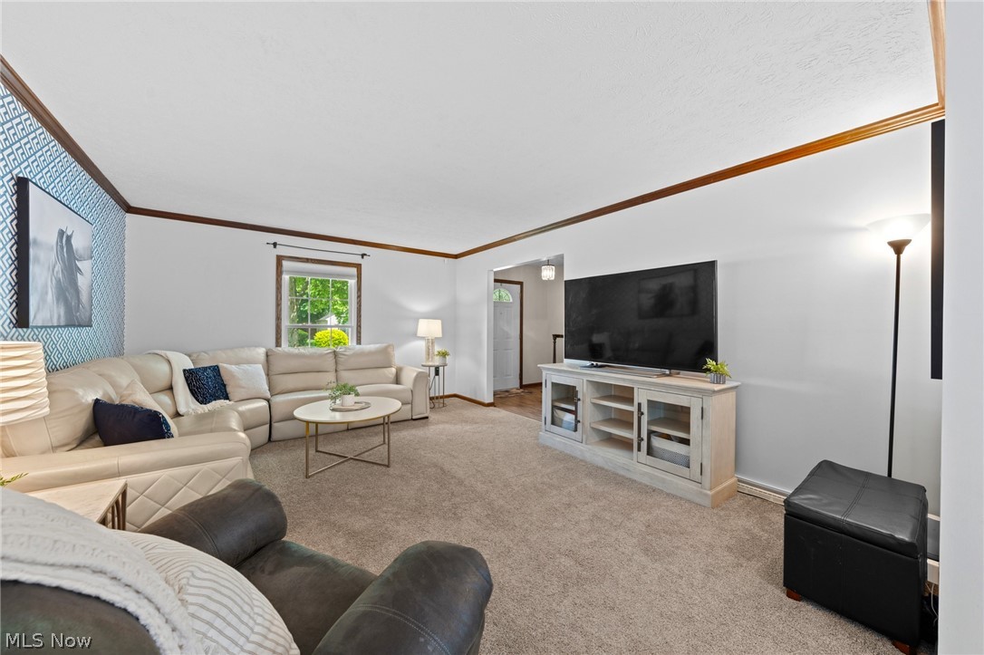 2338 Plymouth Lane Cuyahoga Falls OH 44221